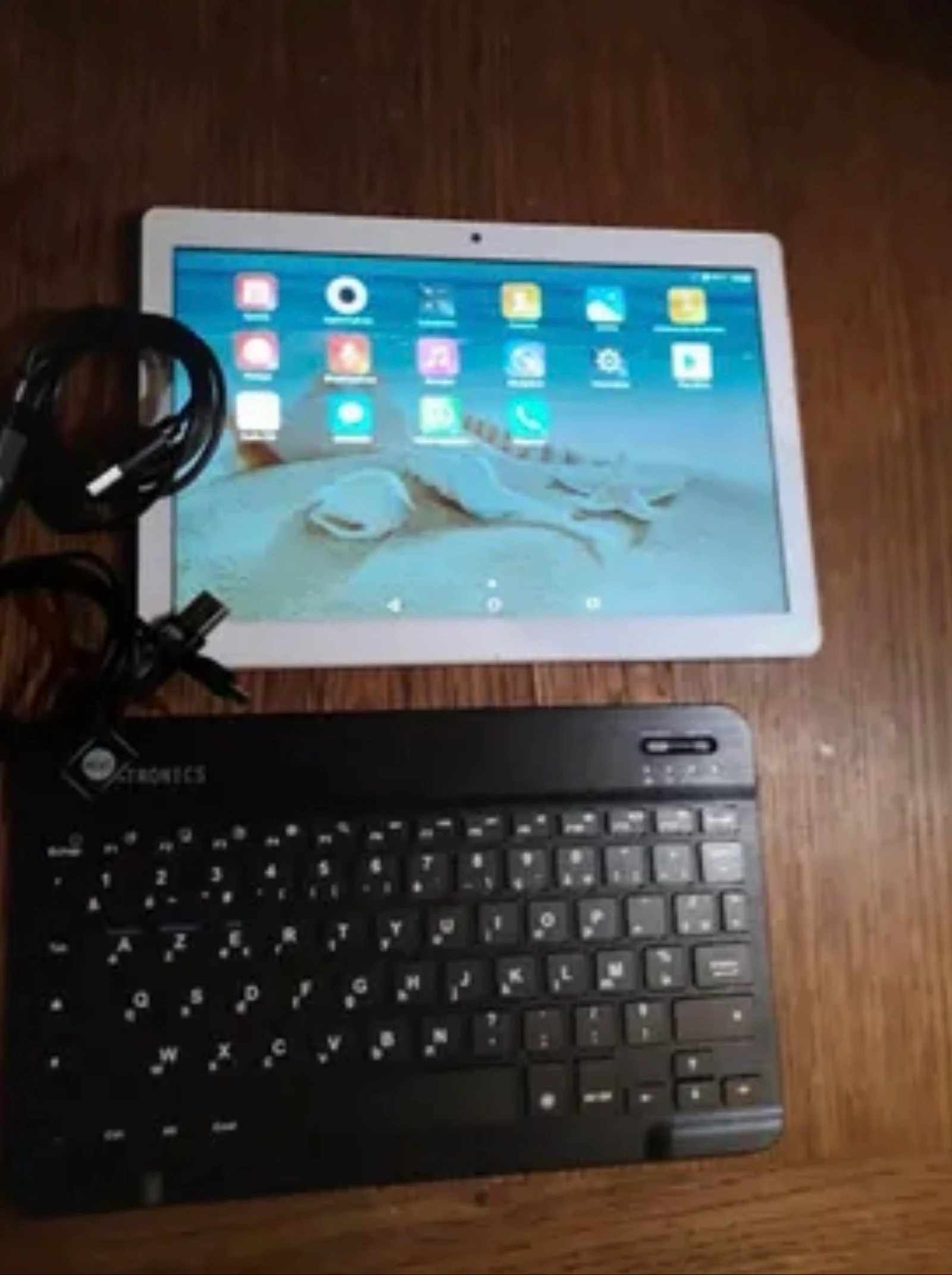 Touch tablet with keyboard – photo 2